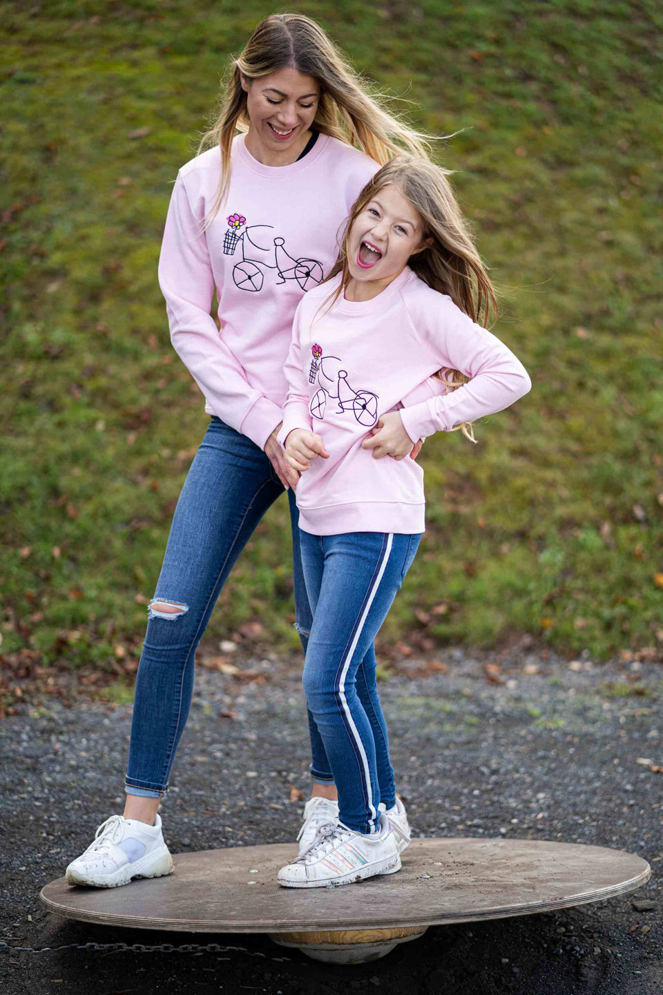 4littlearts Kinderkleidung Bio Kleidung Bio Kinderkleider Sweatshirt nachhaltig Pulli bestickt